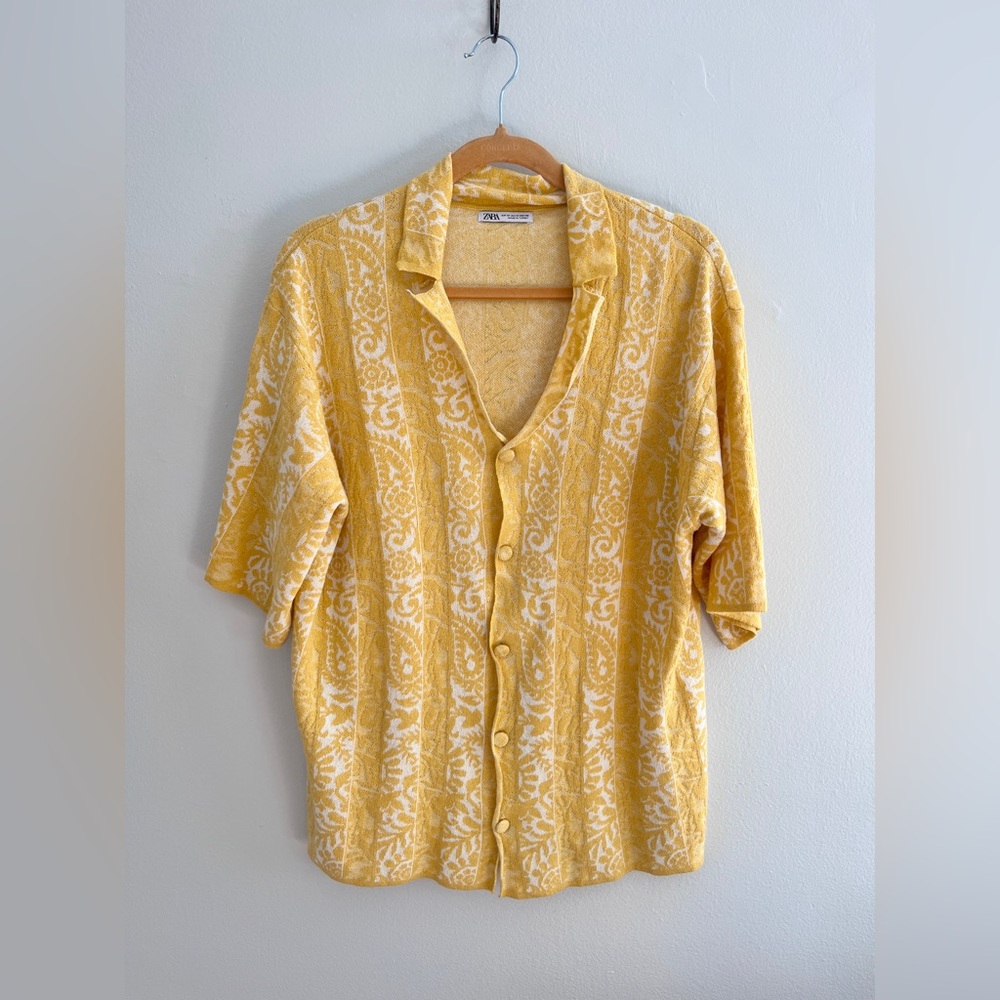 ZARA Yellow Button Down Knit Short Sleeve Top - Picture 3 of 5